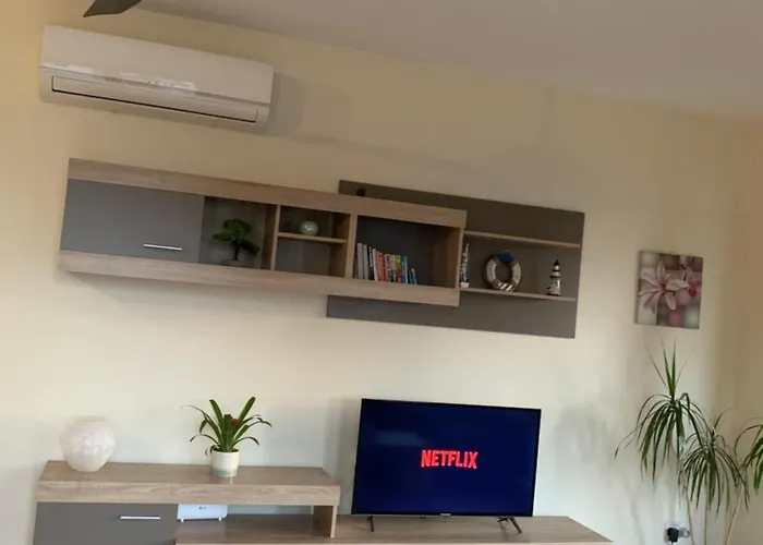 Seascape Apartment Larnaca