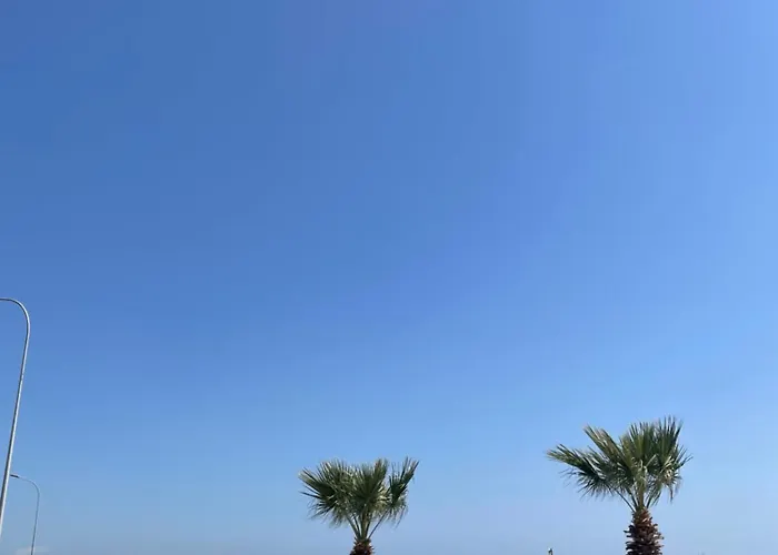 Apartment Seascape *